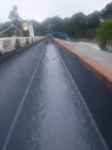 Runcorn gutter lining